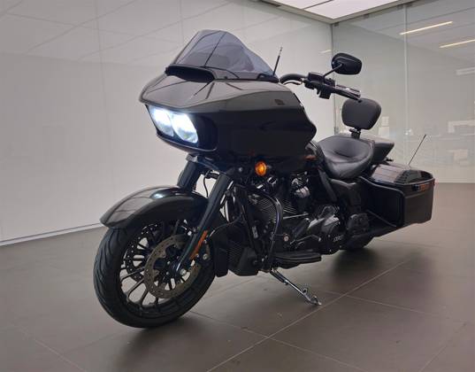 HARLEY-DAVIDSON ROAD GLIDE SPECIAL 