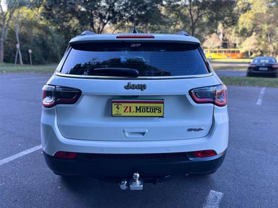 JEEP-COMPASS-2.0 16V FLEX LONGITUDE AUTOMÁTICO JEEP-COMPASS-2018