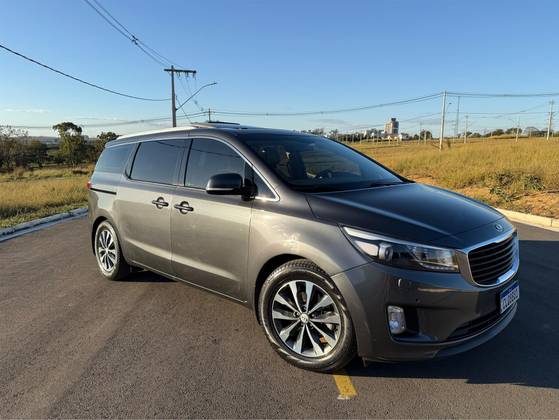 KIA CARNIVAL 3.3 EX V6 24V GASOLINA 4P AUTOMATICO