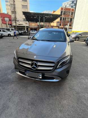 MERCEDES-BENZ-GLA 200-2016