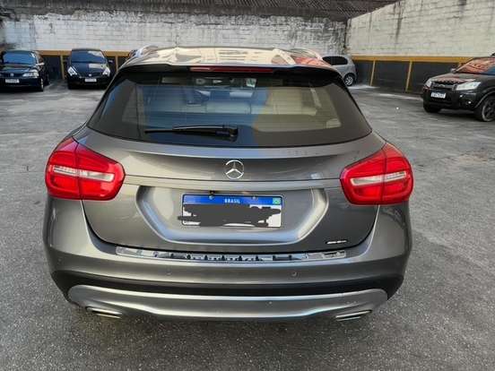 MERCEDES-BENZ-GLA 200-1.6 CGI ADVANCE 16V TURBO FLEX 4P AUTOMÁTICO MERCEDES-BENZ-GLA 200-2016