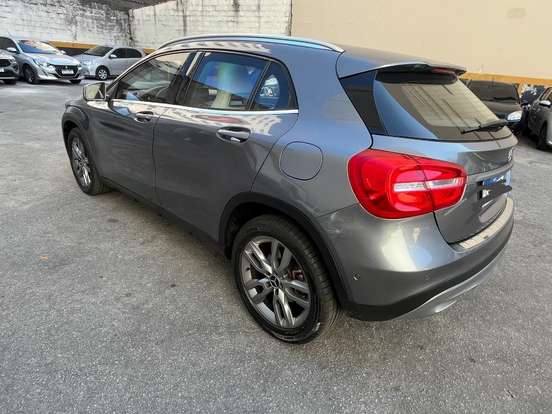 MERCEDES-BENZ-GLA 200-1.6 CGI ADVANCE 16V TURBO FLEX 4P AUTOMÁTICO MERCEDES-BENZ-GLA 200-2016
