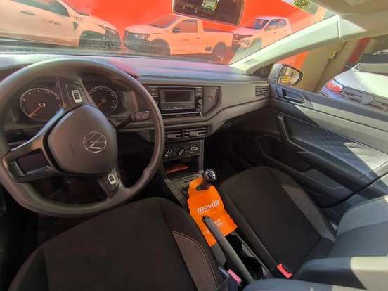 VOLKSWAGEN-POLO-2023