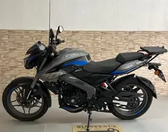 BAJAJ DOMINAR NS200 BAJAJ DOMINAR NS200