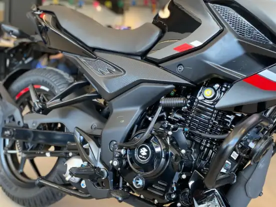 BAJAJ-DOMINAR NS160 BAJAJ-DOMINAR NS160-2026