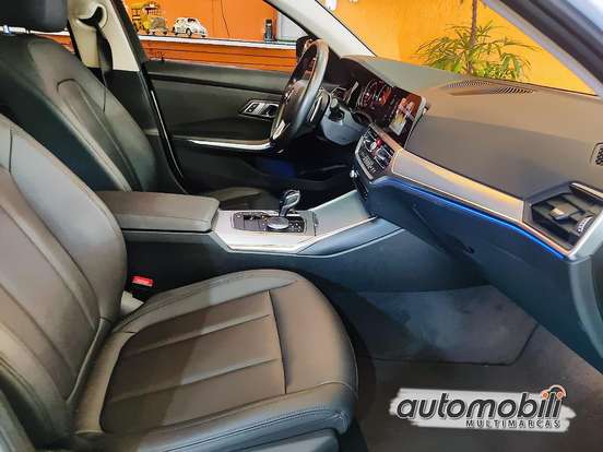 BMW-320i-2.0 16V TURBO GASOLINA GP AUTOMÁTICO BMW-320i-2020