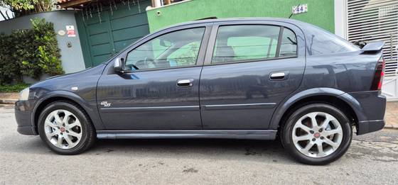CHEVROLET ASTRA 2.0 MPFI SS 8V FLEX 4P MANUAL