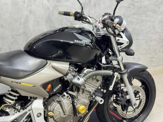 HONDA-CB 600F HORNET-2005