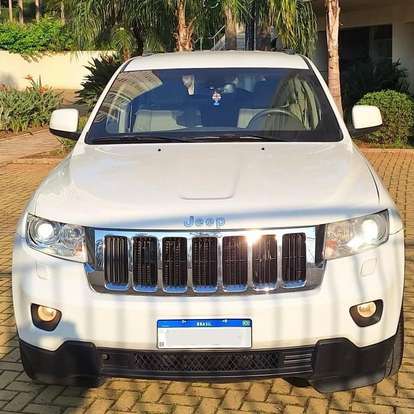 JEEP-GRAND CHEROKEE-2011
