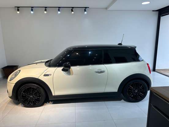 MINI-COOPER-2.0 S EXCLUSIVE 16V TURBO GASOLINA 2P AUTOMÁTICO MINI-COOPER-2016