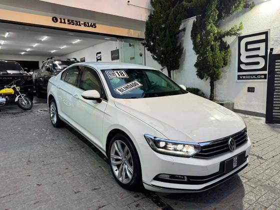 VOLKSWAGEN PASSAT 2.0 16V TSI BLUEMOTION GASOLINA HIGHLINE 4P DSG