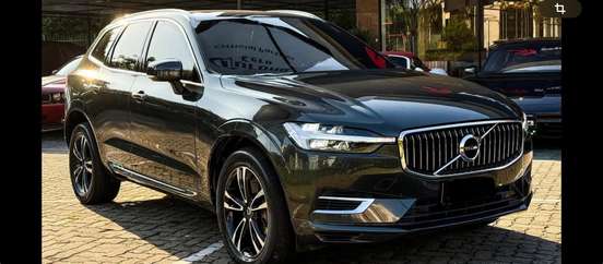 VOLVO-XC60-2.0 T8 HYBRID MOMENTUM AWD GEARTRONIC VOLVO-XC60-2021