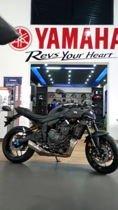 YAMAHA MT-07 CONNECTED ABS YAMAHA MT-07 CONNECTED ABS