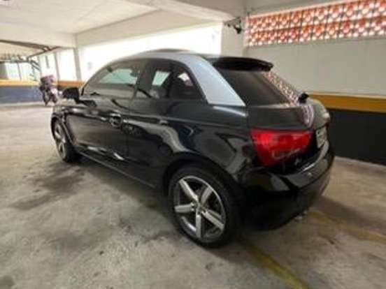 AUDI-A1-1.4 TFSI ATTRACTION 16V 122CV GASOLINA 2P AUTOMÁTICO AUDI-A1-2011