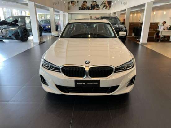 BMW-320i-2025