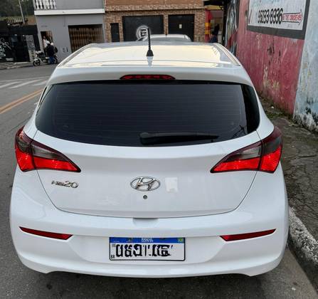 HYUNDAI HB20 1.0 UNIQUE 12V FLEX 4P MANUAL