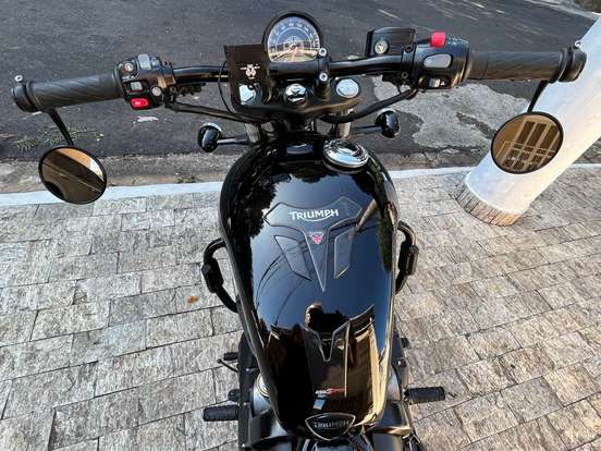 TRIUMPH-BONNEVILLE BOBBER 1200 TRIUMPH-BONNEVILLE BOBBER 1200-2019