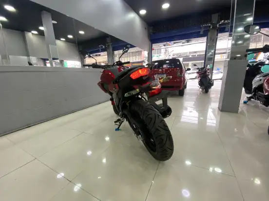 YAMAHA-FZ25 FAZER CONNECTED ABS-2025