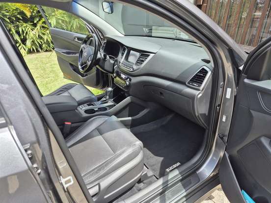HYUNDAI-TUCSON-1.6 16V T-GDI GASOLINA GLS ECOSHIFT HYUNDAI-TUCSON-2017