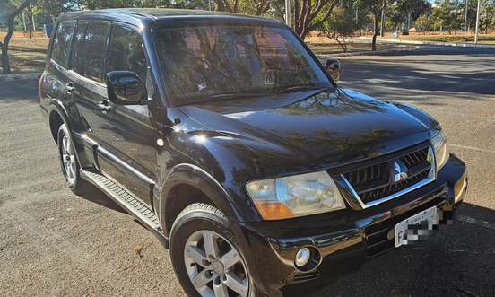 MITSUBISHI-PAJERO FULL-3.2 GLS 4X4 16V TURBO INTERCOOLER DIESEL 4P AUTOMÁTICO MITSUBISHI-PAJERO FULL-2005