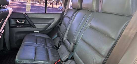 MITSUBISHI-PAJERO FULL-2005