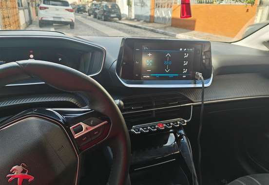 PEUGEOT-208-1.6 16V FLEX GRIFFE AT6 PEUGEOT-208-2020