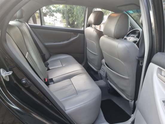 TOYOTA-COROLLA-2004
