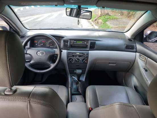 TOYOTA-COROLLA-1.8 XEI 16V GASOLINA 4P AUTOMÁTICO TOYOTA-COROLLA-2004