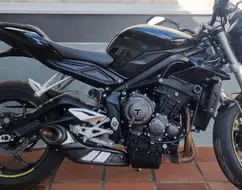 TRIUMPH STREET TRIPLE 765 S TRIUMPH STREET TRIPLE 765 S