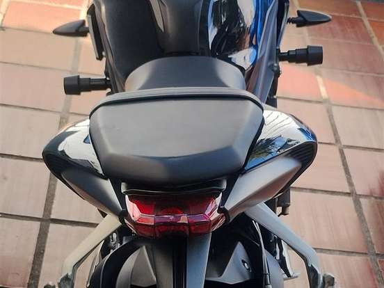TRIUMPH-STREET TRIPLE 765 S TRIUMPH-STREET TRIPLE 765 S-2019