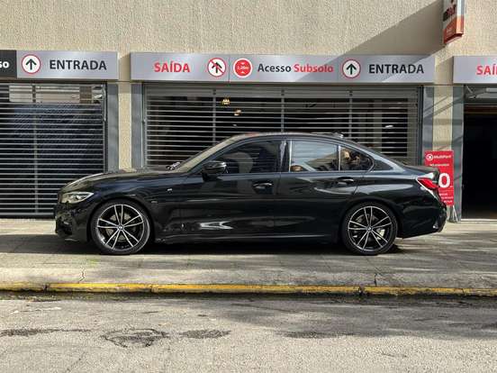 BMW-320i-2.0 16V TURBO GASOLINA M SPORT AUTOMÁTICO BMW-320i-2021