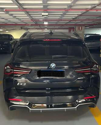 BMW-iX3-2022