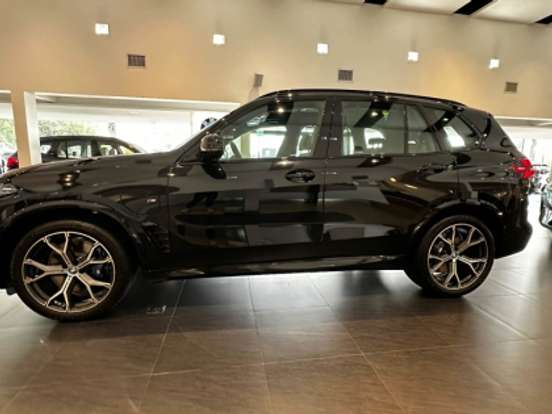 BMW-X5-3.0 I6 TURBO HÍBRIDO XDRIVE50E M SPORT AUTOMÁTICO BMW-X5-2025