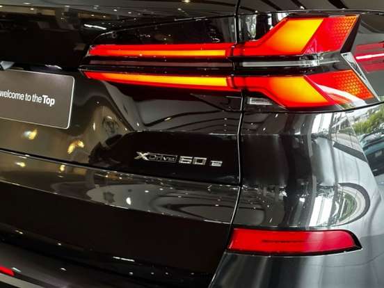 BMW-X5-3.0 I6 TURBO HÍBRIDO XDRIVE50E M SPORT AUTOMÁTICO BMW-X5-2025