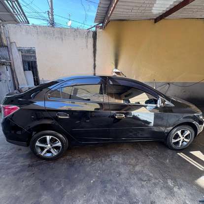 CHEVROLET-PRISMA-2014