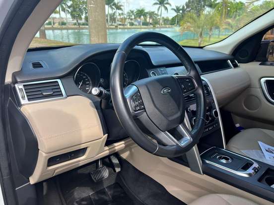 LAND ROVER-DISCOVERY SPORT-2018