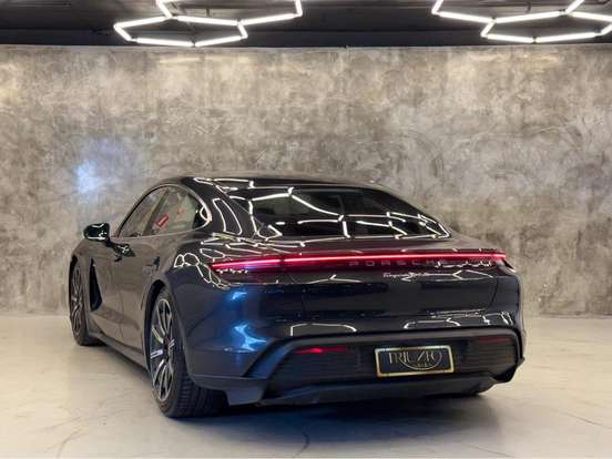 PORSCHE-TAYCAN-4S ELÉTRICO PORSCHE-TAYCAN-2020