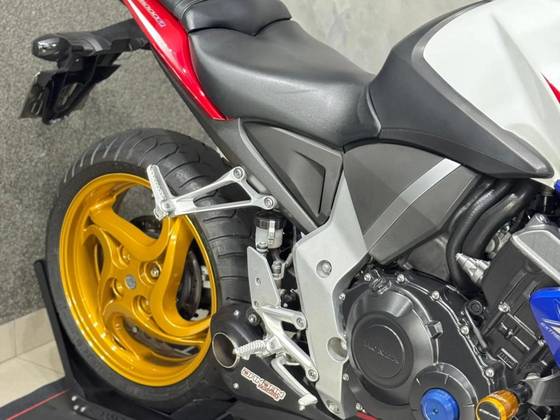 HONDA CB 1000R 