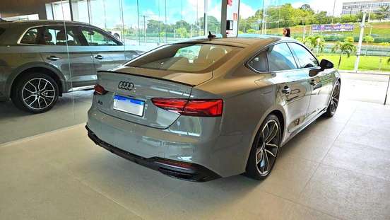 AUDI-A5-2022