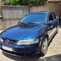 CHEVROLET VECTRA 2.0 MPFI EXPRESSION 8V GASOLINA 4P MANUAL CHEVROLET VECTRA 2.0 MPFI EXPRESSION 8V GASOLINA 4P MANUAL