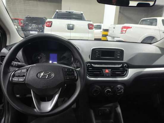 HYUNDAI-HB20-2024