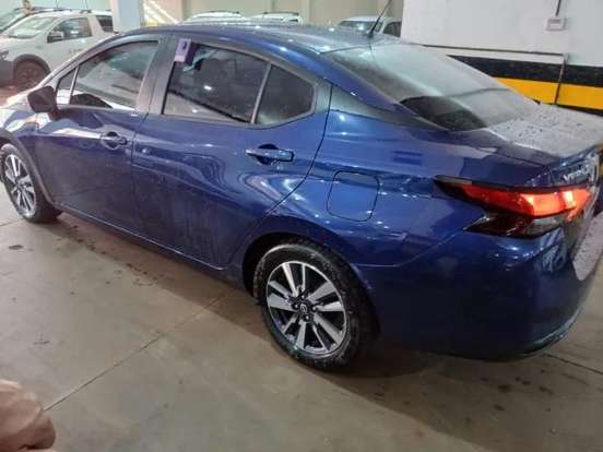 NISSAN-VERSA-2023