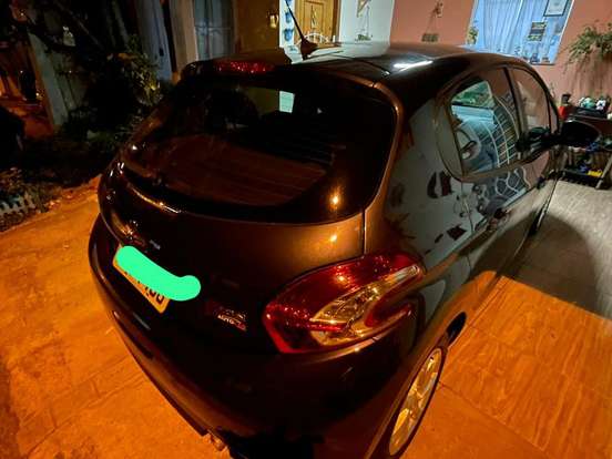 PEUGEOT-208-1.5 ALLURE 8V FLEX 4P MANUAL PEUGEOT-208-2015
