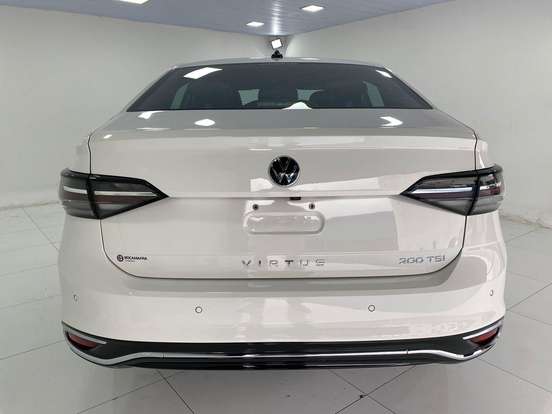 VOLKSWAGEN-VIRTUS-2024