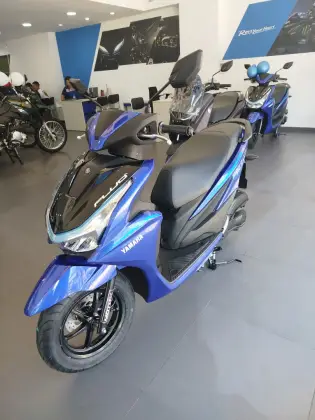 YAMAHA FLUO 125 HYBRID CONNECTED ABS 