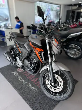 YAMAHA FZ15 FAZER CONNECTED ABS 