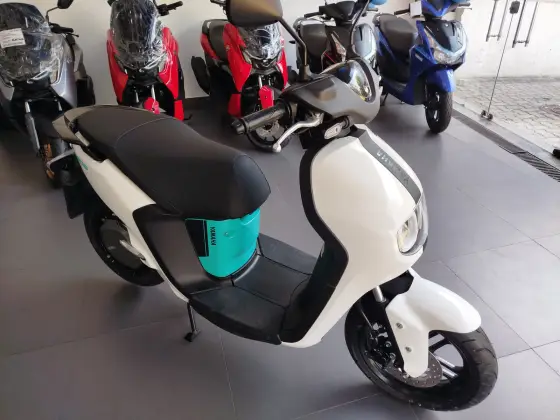 YAMAHA NEOS CONNECTED YAMAHA NEOS CONNECTED