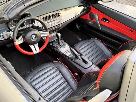 BMW-Z4-3.0 ROADSTER I6 24V GASOLINA 2P AUTOMÁTICO BMW-Z4-2002