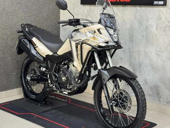 HONDA-XRE 300 SAHARA-2024