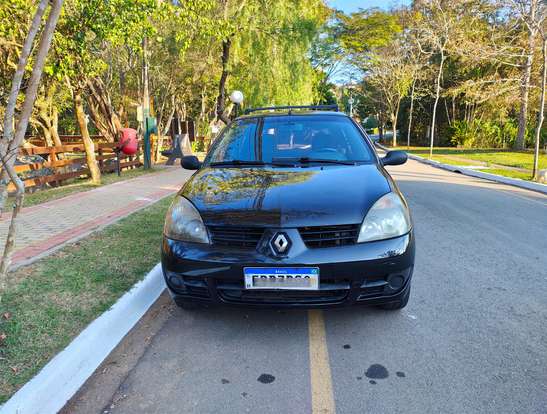 RENAULT-CLIO-2007